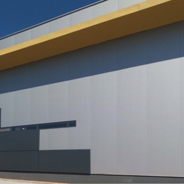 panel-fachada-pur-pir-fijacion-vista-821x625